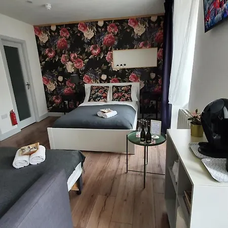 Pasta Factory Guest *