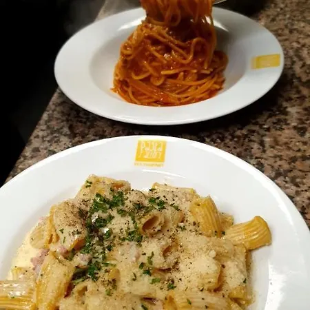 Δωμάτια σε οικογενειακή κατοικία Pasta Factory Guest