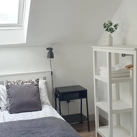 Pasta Factory Guest منزل للإقامة غالواي