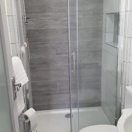 Δωμάτια σε οικογενειακή κατοικία Pasta Factory Guest